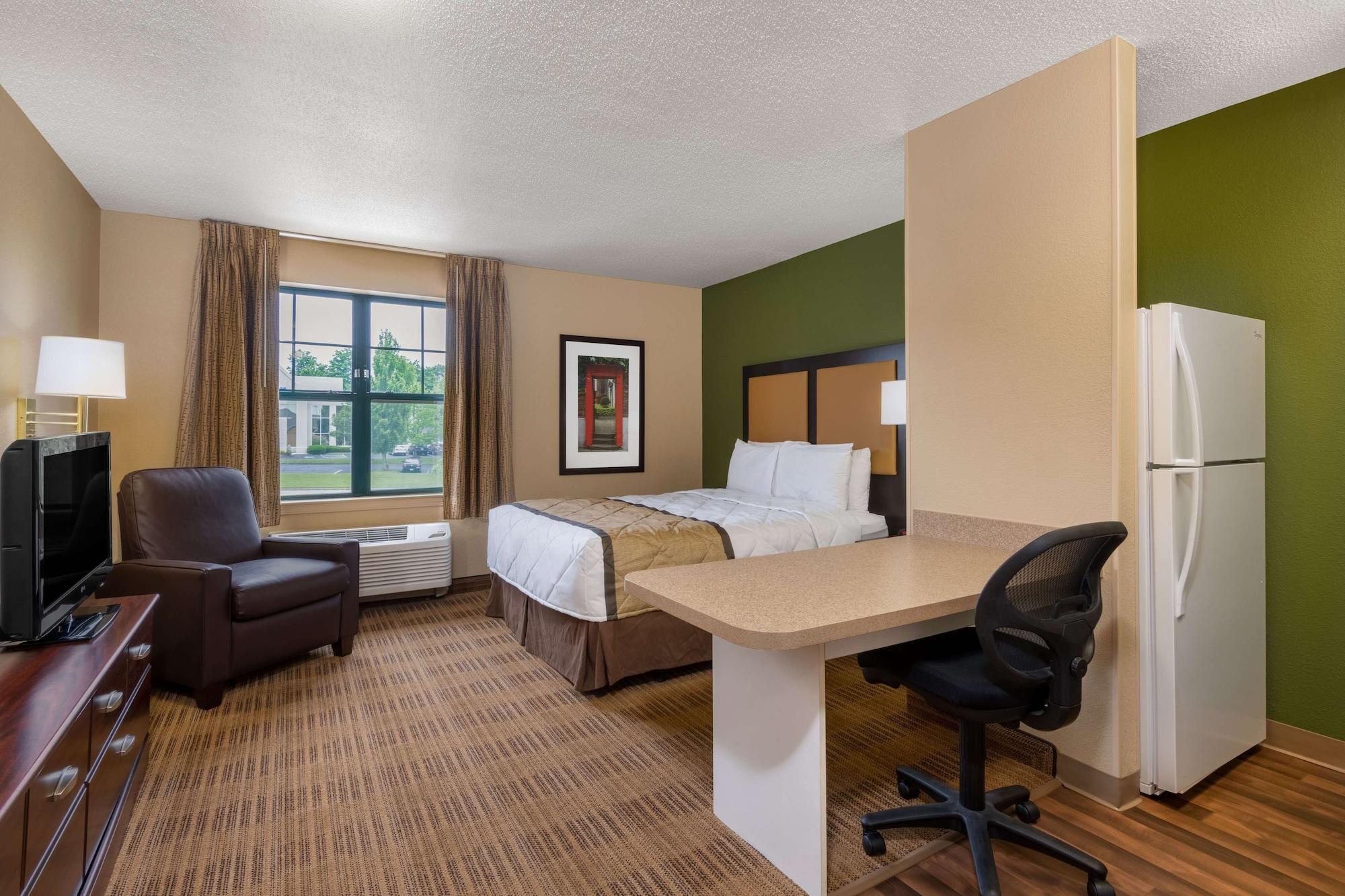 Extended Stay America Suites - Chicago - Woodfield Mall Schaumburg Dış mekan fotoğraf