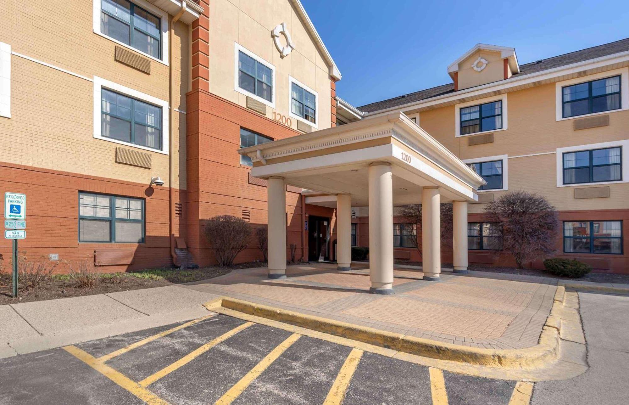 Extended Stay America Suites - Chicago - Woodfield Mall Schaumburg Dış mekan fotoğraf