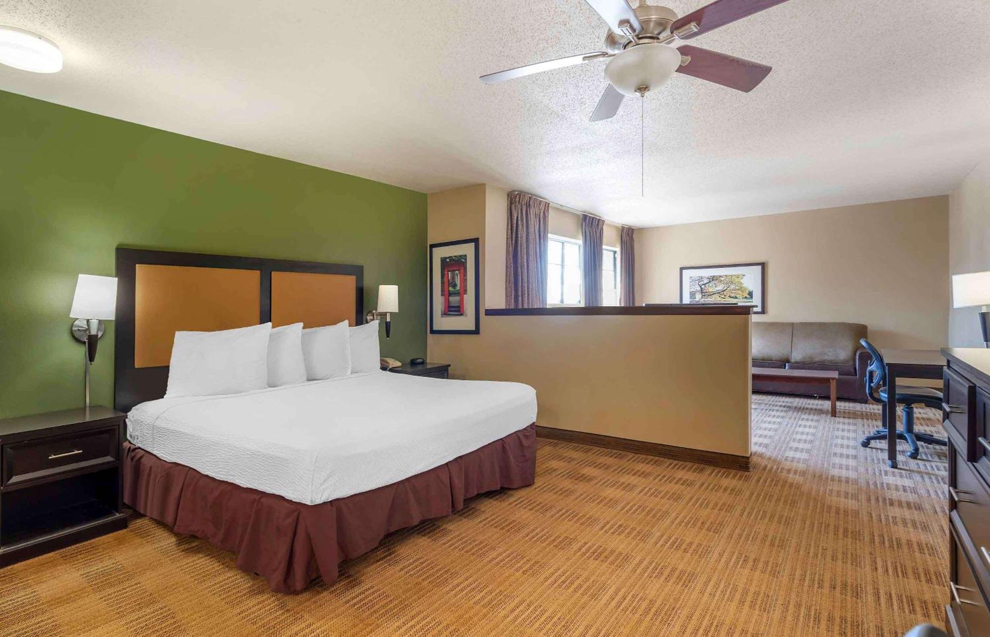 Extended Stay America Suites - Chicago - Woodfield Mall Schaumburg Dış mekan fotoğraf