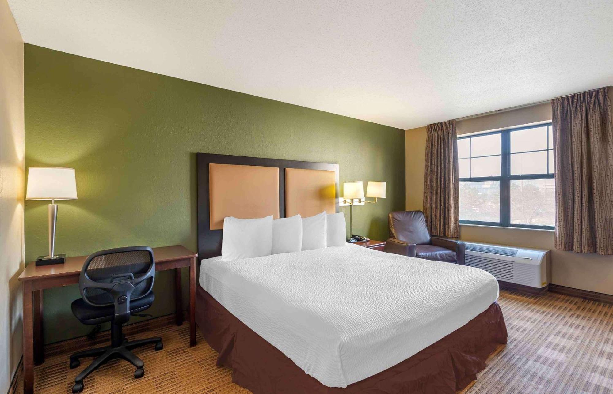 Extended Stay America Suites - Chicago - Woodfield Mall Schaumburg Dış mekan fotoğraf