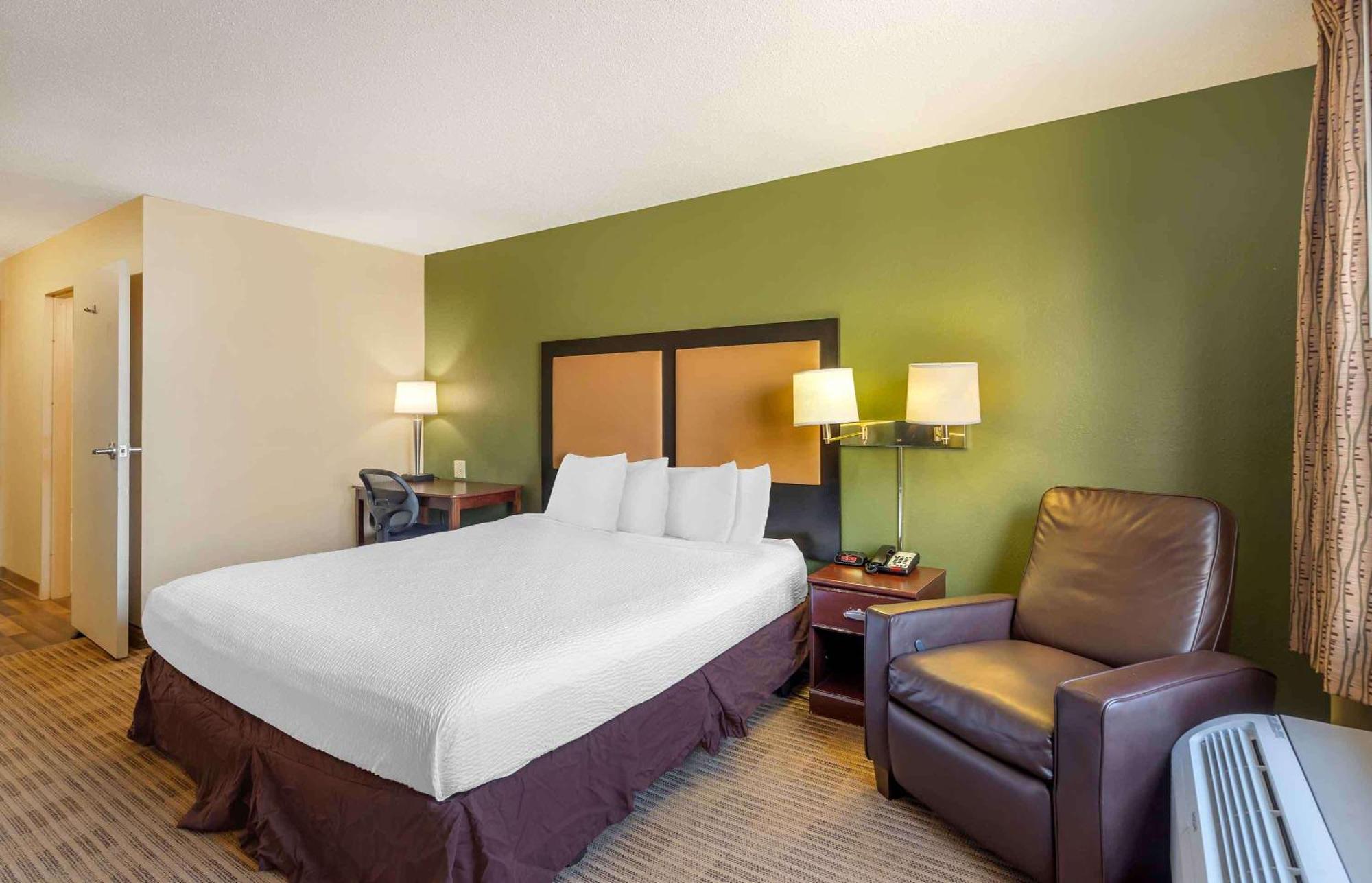 Extended Stay America Suites - Chicago - Woodfield Mall Schaumburg Dış mekan fotoğraf