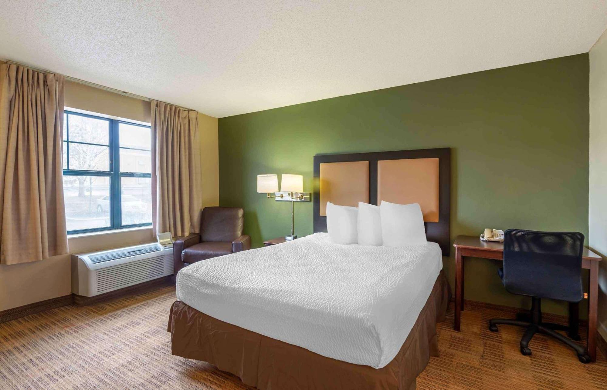 Extended Stay America Suites - Chicago - Woodfield Mall Schaumburg Dış mekan fotoğraf
